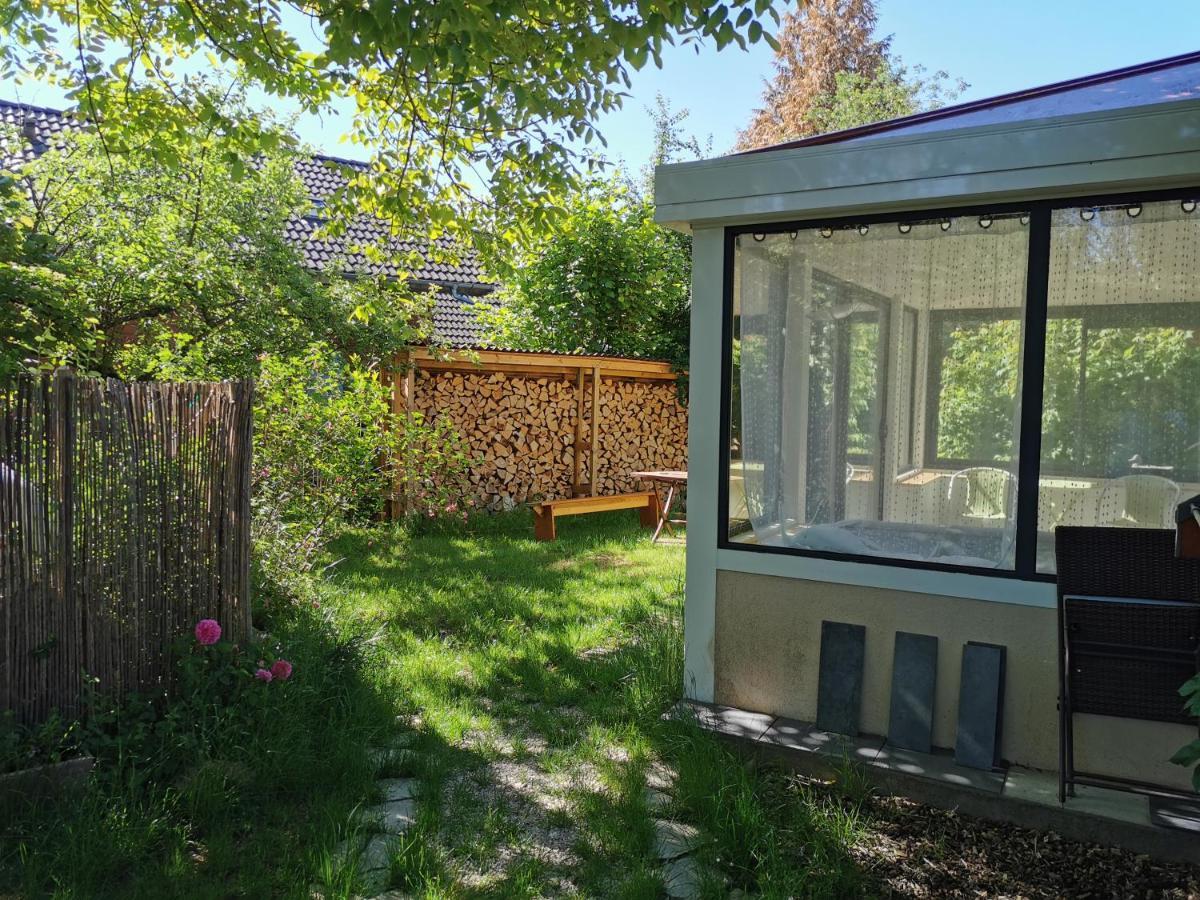 Studio 30 M2 jardinet 10minutes Annecy Villa Naves-Parmelan Exterior foto