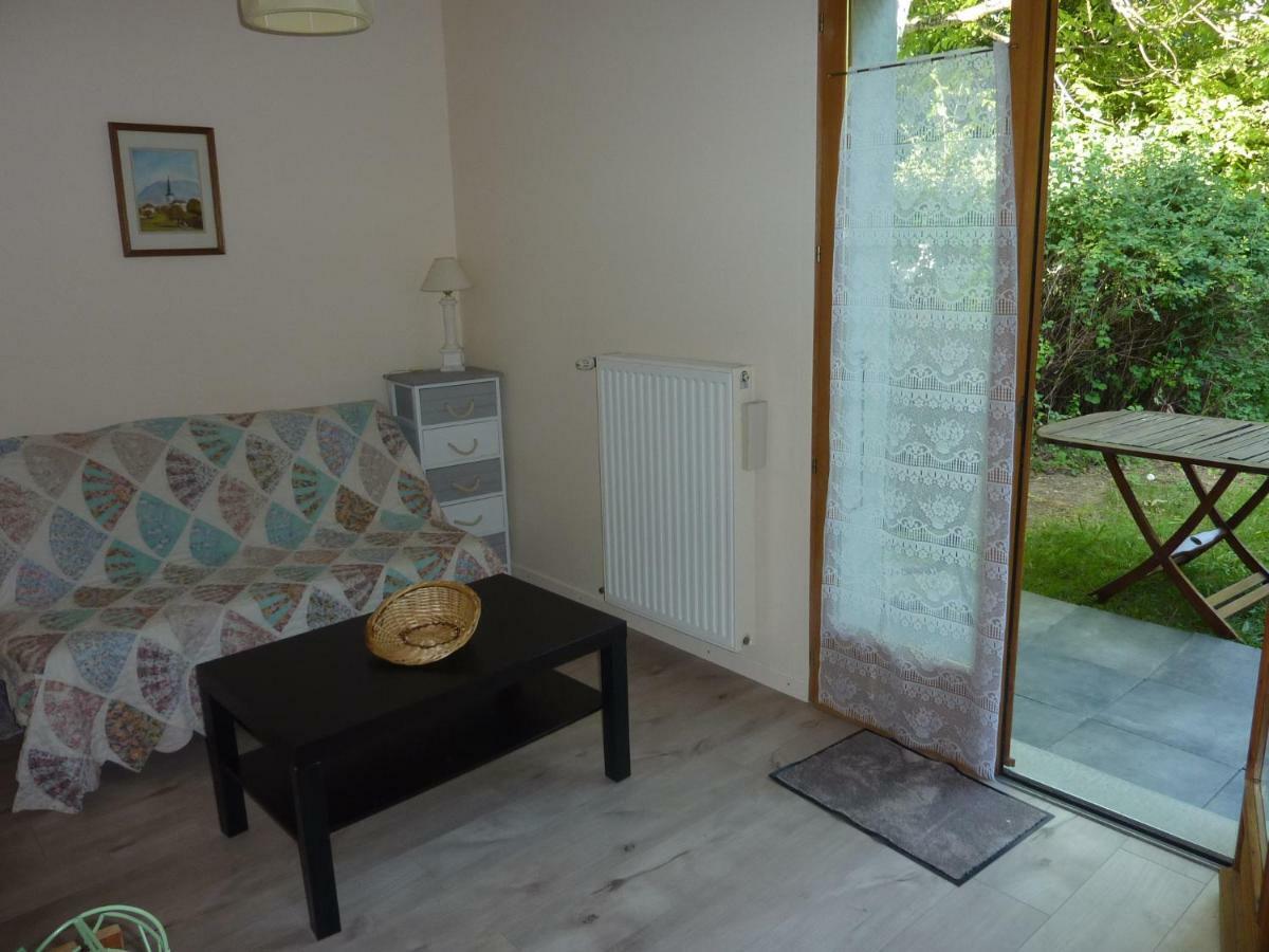 Studio 30 M2 jardinet 10minutes Annecy Villa Naves-Parmelan Exterior foto