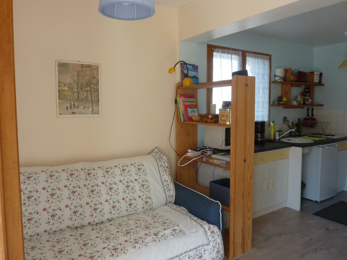 Studio 30 M2 jardinet 10minutes Annecy Villa Naves-Parmelan Exterior foto